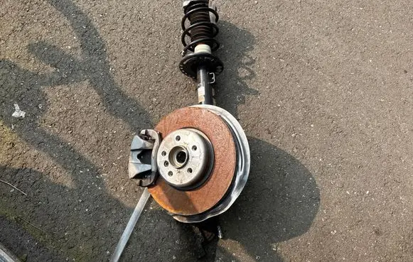 BMW X3 G01 Front wheel hub spindle knuckle 11577210 885499002 687097206