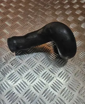 Skoda Superb B5 (3U) Intercooler hose/pipe 8D0145746