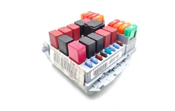 Citroen Relay III Fuse module 1388601080