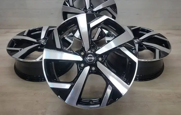 R19 alloy rim