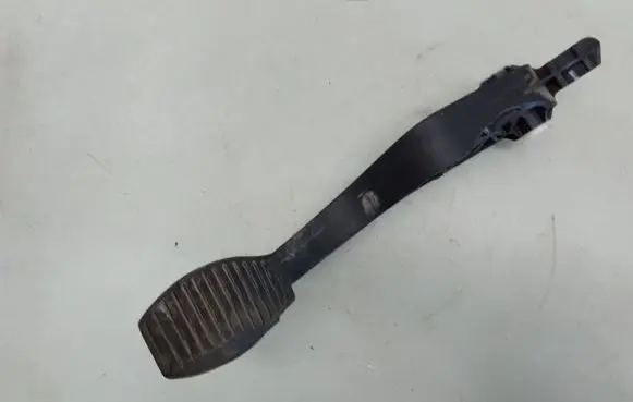 Citroen Nemo Brake pedal 2582630026