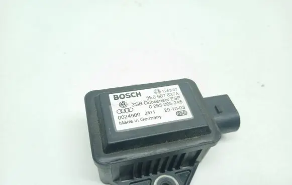 Volkswagen PASSAT B5.5 ESP acceleration yaw rate sensor 8E0907637A 0265005245