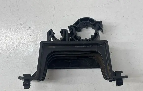 Volkswagen Tiguan Allspace Other engine bay part 5Q0820769