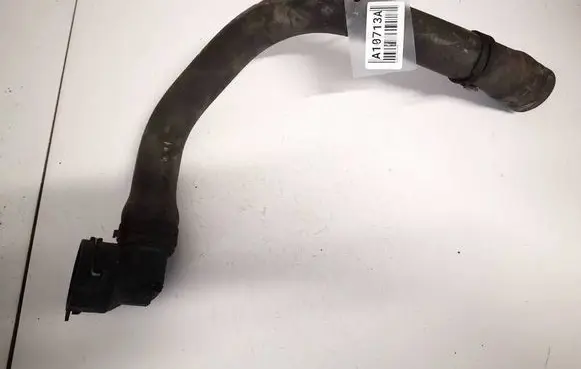 Skoda Superb B6 (3T) Engine coolant pipe/hose