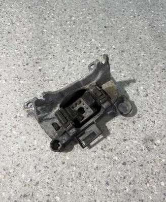 Renault Scenic III - Grand scenic III Engine mount bracket 0036V