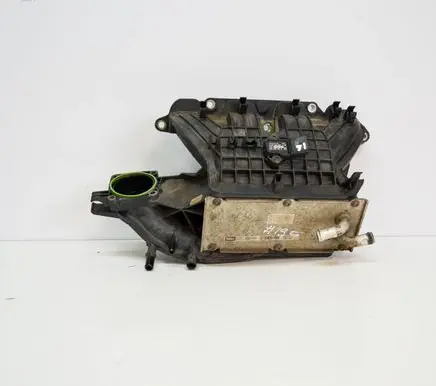 Volkswagen Golf VI Intake manifold