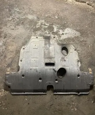 KIA Sorento Engine splash shield/under tray 2911029100 291102P100 291102P000