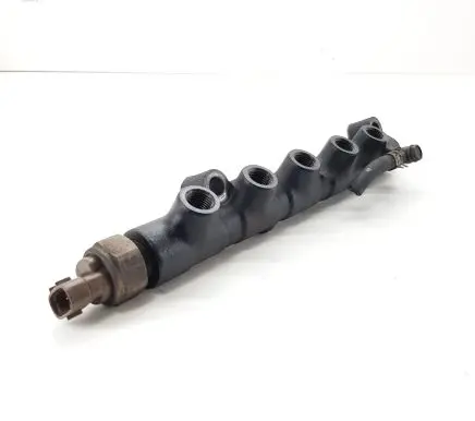 Toyota Corolla E120 E130 Fuel main line pipe 02E26 6090