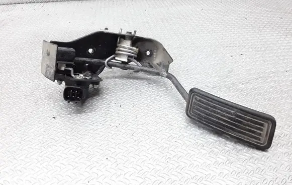 Toyota Corolla Verso AR10 Accelerator throttle pedal 8928152021