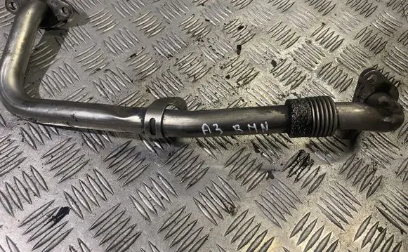 Audi A3 S3 8P EGR valve line/pipe/hose 036131521a