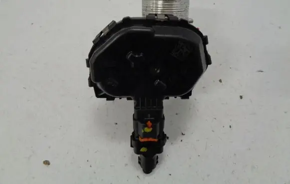 Peugeot 5008 Throttle valve 9830171480
