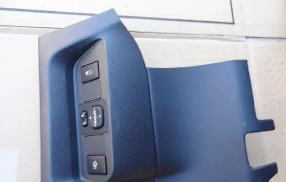 Toyota Auris 150 Wing mirror switch 1111111111