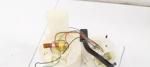 Mini One - Cooper R50 - 53 In-tank fuel pump 0247574000 67590009