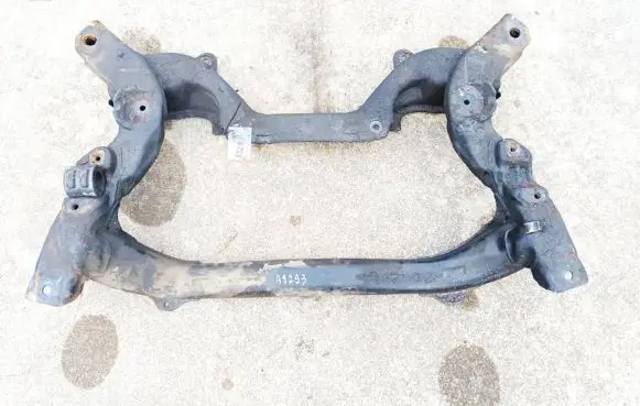 Mercedes-Benz CLS C219 Front subframe