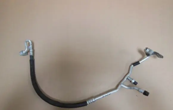 Ford Edge II Air conditioning (A/C) pipe/hose DS7H19N601FD