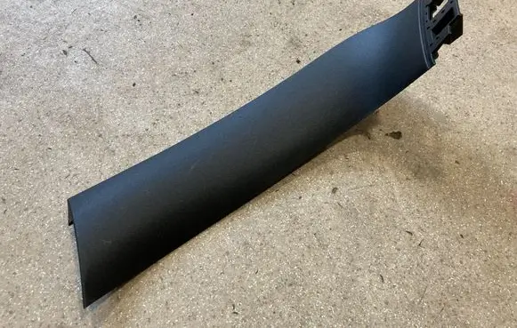 BMW X7 G07 Tailgate trim 7418850