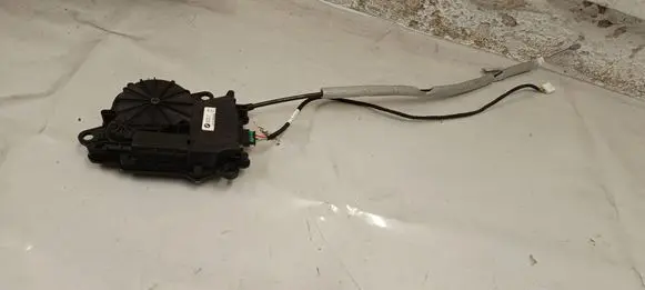 BMW i4 Tailgate/trunk control unit/module 743062608