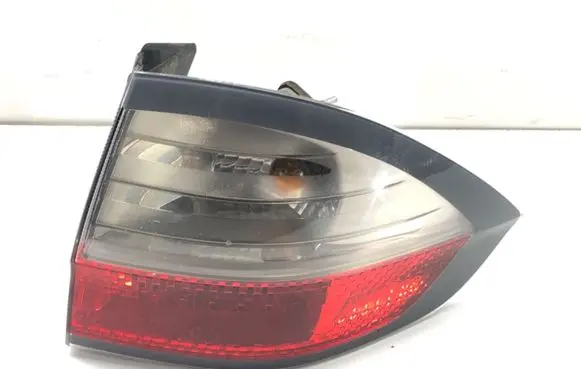 Ford S-MAX Rear/tail lights