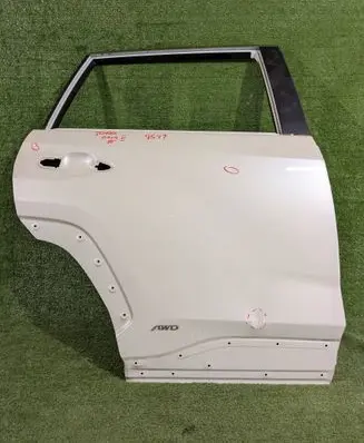 Toyota RAV 4 (XA50) Rear door 