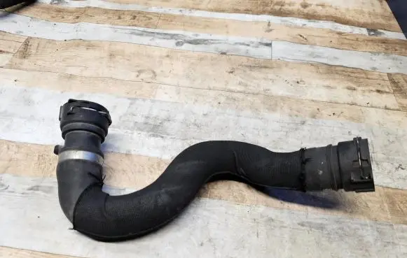 Audi A5 8T 8F Coolant pipe/hose 