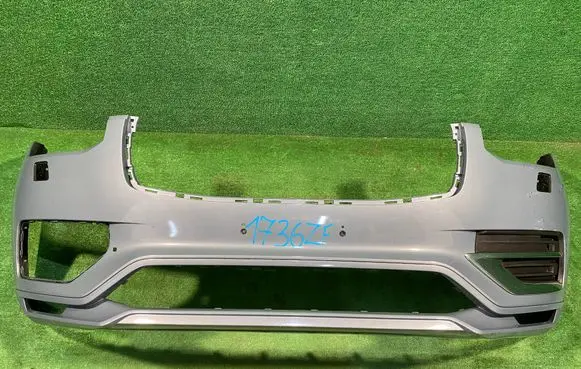 Volvo XC90 Front bumper 31663527