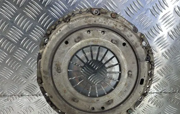 KIA Sorento Pressure plate 