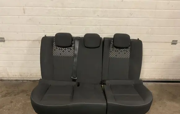 Renault Megane III Rear seat 
