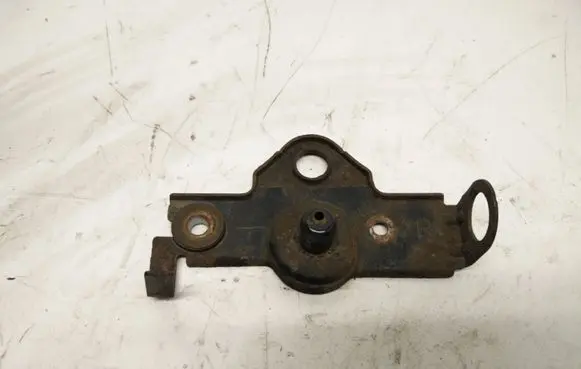 Toyota RAV 4 (XA30) Radiator mount bracket
