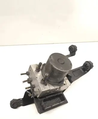 BMW 5 E60 E61 ABS Pump 6769705 6769703