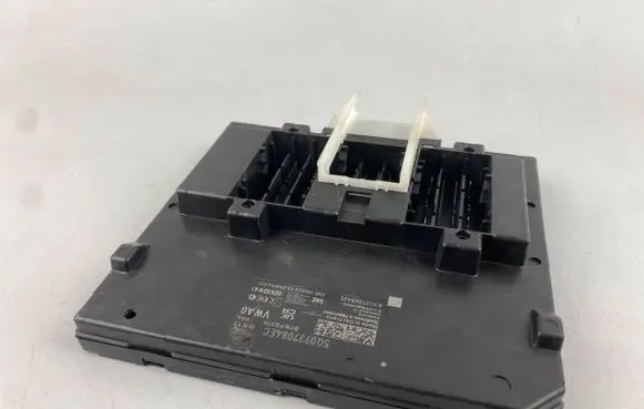 Skoda Superb B8 (3V) Other control units/modules 5Q0937084EC