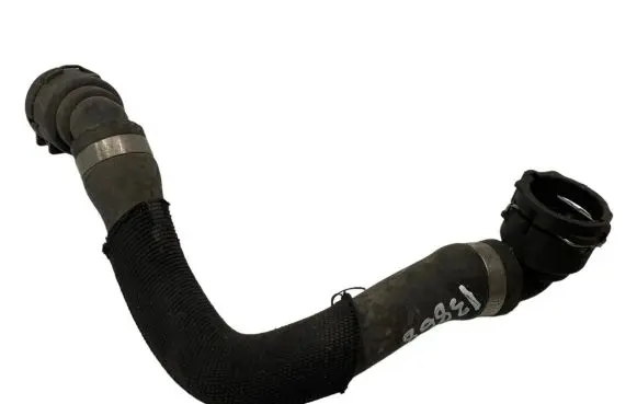 BMW X5 E70 Engine coolant pipe/hose 7557185