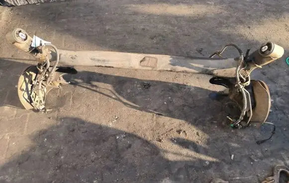 Iveco Daily 35 - 40.10 Rear axle beam 