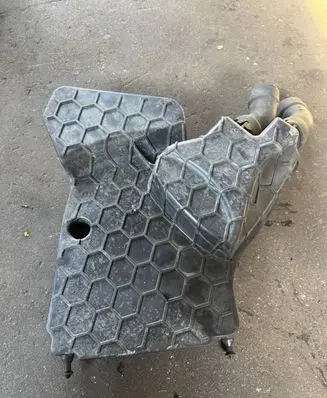 Mercedes-Benz C W205 Intake resonator A6540103102