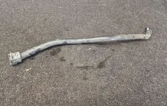 BMW 5 G30 G31 Engine coolant pipe/hose 8602617