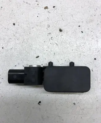 Mazda 6 Airbag deployment crash/impact sensor GJ6A57KC0