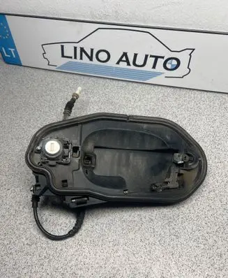 BMW 5 E60 E61 Front door exterior handle/bracket 7034451
