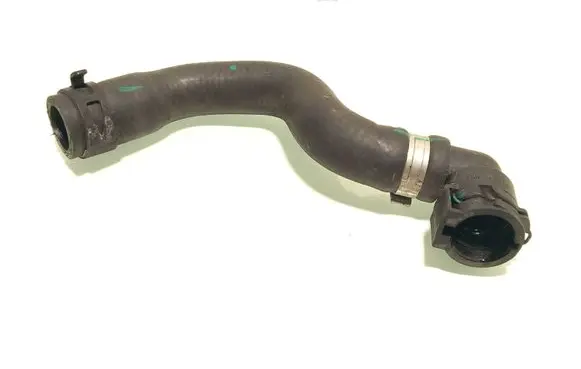 Land Rover Defender Engine coolant pipe/hose 30092021