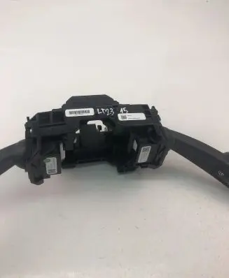 Volvo V40 Indicator stalk 31394001 31394008