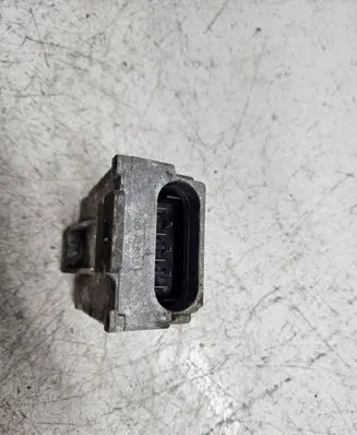 Mercedes-Benz Vaneo W414 Coolant fan relay A0255453332 ESG400 898941000