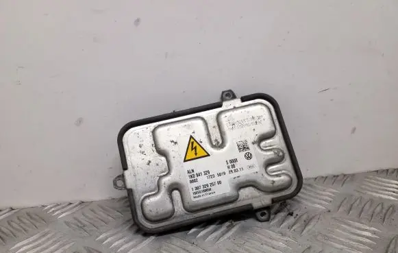 Headlight ballast module Xenon