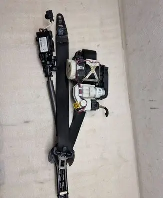 Audi A8 S8 D4 4H Front seatbelt 1060899 34090806B