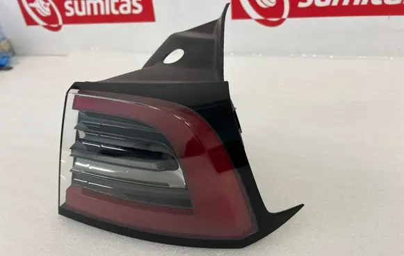 Tesla Model Y Rear/tail lights 150208700D 2SD2715015341