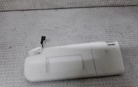 Volkswagen PASSAT B7 Sun visor