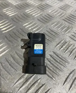 Opel Zafira B Camshaft speed sensor 16212460
