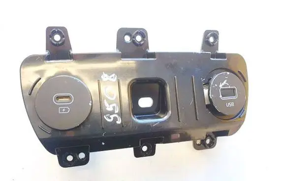 USB socket connector