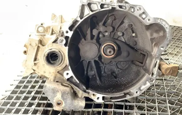Hyundai i30 Manual 5 speed gearbox ZG97DJ