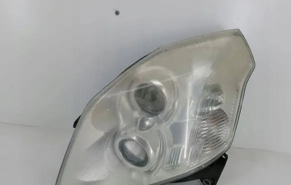 Cadillac BLS Headlight/headlamp