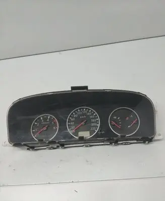 Nissan X-Trail T30 Speedometer (instrument cluster) EQ371 39050009