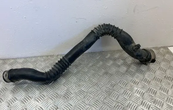 BMW 3 E90 E91 Intercooler hose/pipe 7797483 583000 446291602