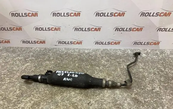 Land Rover Freelander 2 - LR2 Mechanical fuel pump 7G9N6822BA